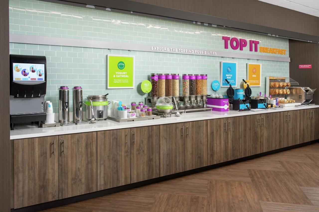 Tru By Hilton Lake City Ngoại thất bức ảnh