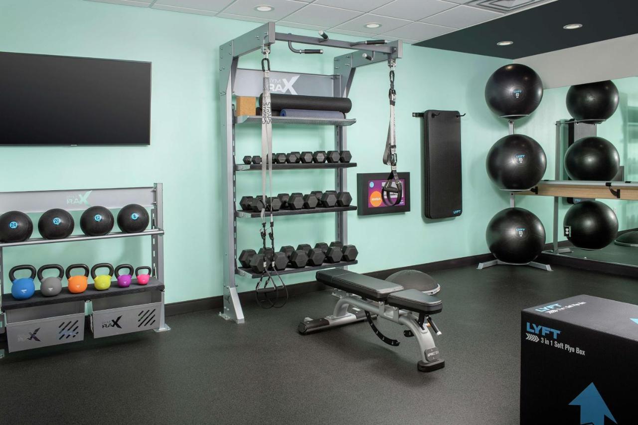 Tru By Hilton Lake City Ngoại thất bức ảnh