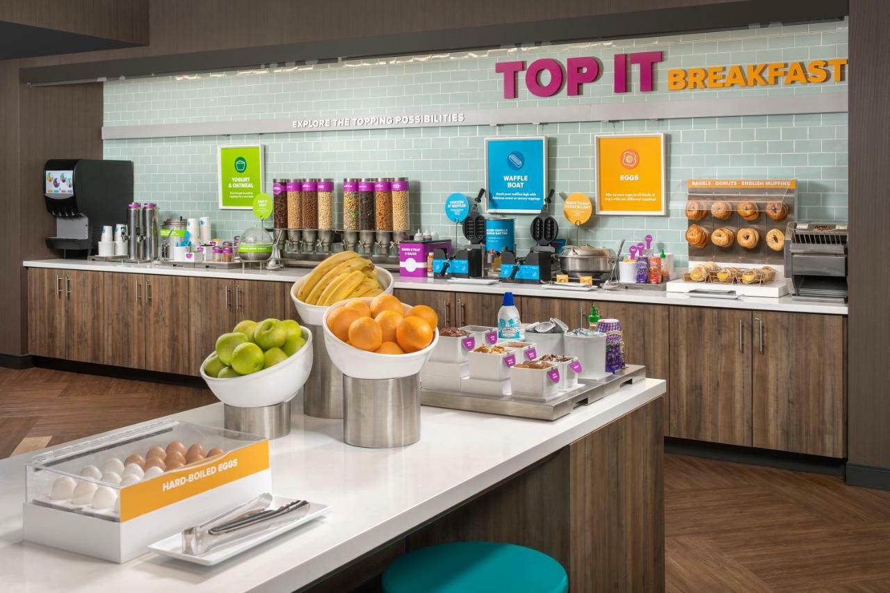 Tru By Hilton Lake City Ngoại thất bức ảnh